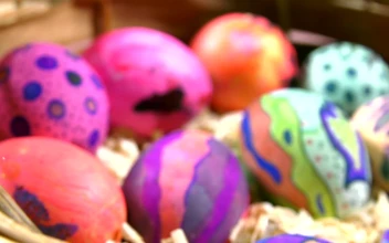 Stock Video Easter Eggs Spinning Shot For PC