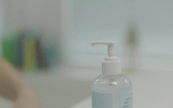 Stock Video Doctor Washing Their Hands For PC