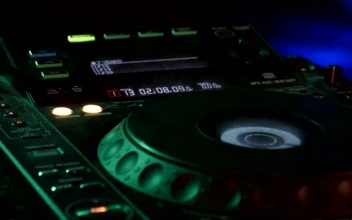 Stock Video Dj Equipment In The Room With Club Lights For PC