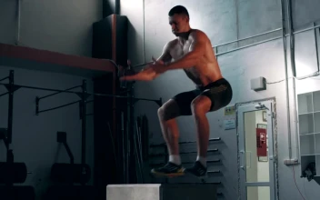 Stock Video Fitness Man Doing Jumping Exercises For PC