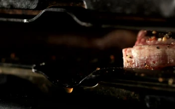 Stock Video Fat Dripping From A Grill For PC