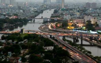 Stock Video Fast Traffic Time Lapse In Ho Chi Ming City For PC