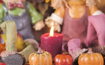 Stock Video Halloween Ornaments And Figures For PC