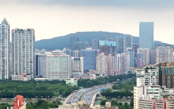 Stock Video Guangzhou Cityscape And Traffic At Daytime For PC