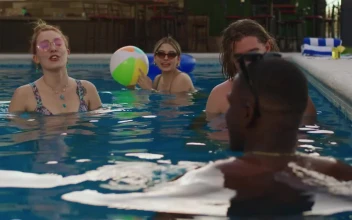 Stock Video Group Of Diverse Friends In The Pool For PC
