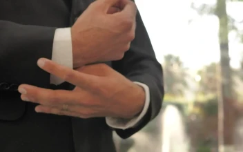 Stock Video Groom Wearing The Ring In Wedding Day For PC