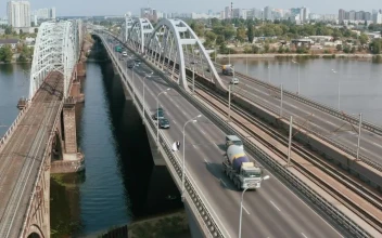 Stock Video Groom And Bride Walking On A Bridge For PC