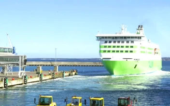 Stock Video Green Ship Leaving Port For PC