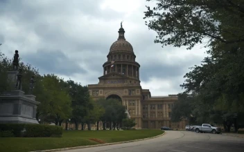 Stock Video Government Capitol Surrounded By A Large Garden For PC