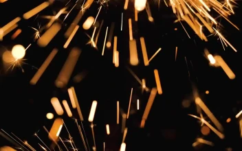 Stock Video Gold Sparklers For PC