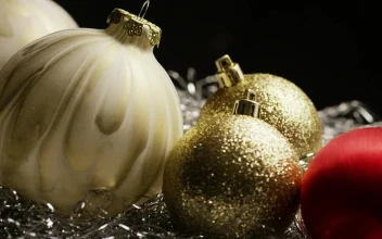 Stock Video Gold And Red Christmas Ornaments For PC