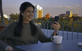 Stock Video Girl On A Terrace Having A Video Call For PC