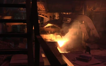 Stock Video Furnace And Steam In An Industrial Factory For PC