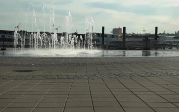 Stock Video Jets Of Water From A Fountain Animated Wallpaper