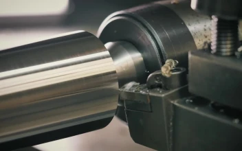 Stock Video Industrial Razor Cutter Animated Wallpaper