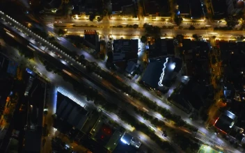 Stock Video Hyperlapse Of Traffic On A Bridge At Night Animated Wallpaper