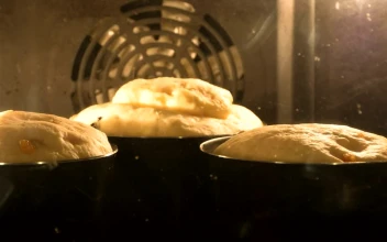 Stock Video Home Made Bread Rising Inside The Oven Animated Wallpaper