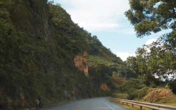 Stock Video Highway In The Middle Of A Mountain Range Animated Wallpaper