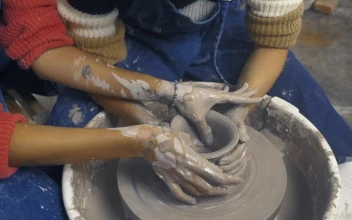 Stock Video Hands Of Two Girlfriends Shaping A Vase With Clay Animated Wallpaper