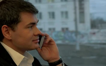 Stock Video Man Chatting To Colleagues On The Train Animated Wallpaper