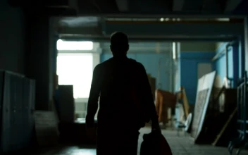 Stock Video Man Arriving To Boxing Gym Animated Wallpaper