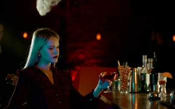 Stock Video Man Approaches To Chat With A Woman In A Bar Animated Wallpaper