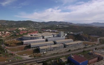 Stock Video Mall Building In Barcelona Animated Wallpaper