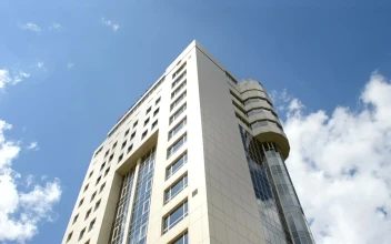 Stock Video Low View Of A Large Building Animated Wallpaper
