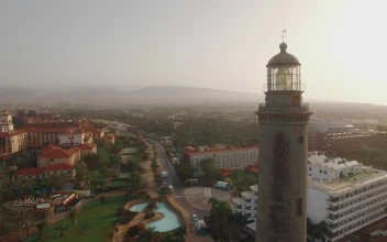 Stock Video Lighthouse Turning Slowly Animated Wallpaper