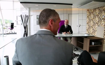 Stock Video Lawyers Meeting In An Office Animated Wallpaper