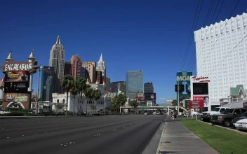 Stock Video Las Vegas From The Sidewalk Animated Wallpaper