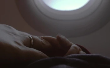 Stock Video Mother Holding Her Newborns Han Animated Wallpaper