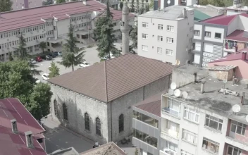 Stock Video Mosque In The Middle Of A Tow Animated Wallpaper