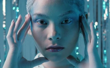 Stock Video Model With Conceptual Winter Fashion Makeu Animated Wallpaper