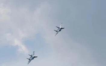 Stock Video Military Jets In Slow Motion Flying In The Sk Animated Wallpaper