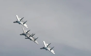 Stock Video Military Jets Formation Crossing The Sk Animated Wallpaper