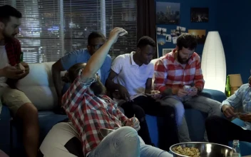 Stock Video Men Betting Money In Front Of The T Animated Wallpaper