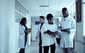 Stock Video Medical Students Converse In The Hal Animated Wallpaper