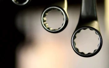 Stock Video Mechanic Tool Animated Wallpaper