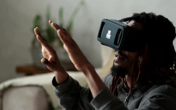 Stock Video Man Using A Vr Headse Animated Wallpaper