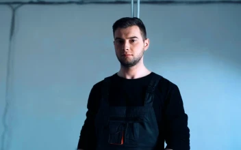 Stock Video Man Putting On Protection And Taking A Sa Animated Wallpaper