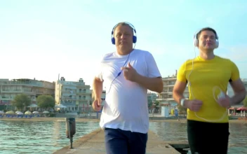 Stock Video Man Jogging With His So Animated Wallpaper