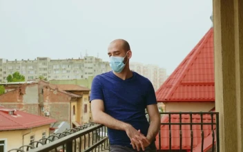 Stock Video Man Isolating At Home During A Pandemi Animated Wallpaper