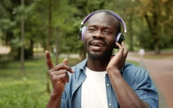Stock Video Man Inspired By Music In Headphones Sings Alon Animated Wallpaper