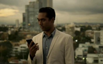 Stock Video Man In Suit Making A Phone Call Outsid Animated Wallpaper