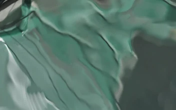Stock Video Movement In The Water While Reflecting Colors