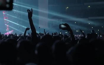 Stock Video Music Fans At A Pop Concert