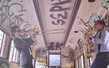 Stock Video Musicians Playing The Trombone And The Saxophone