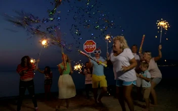 Stock Video New Years Eve Party With Confetti