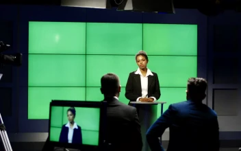 Stock Video News Presenter In Front Of Green Screens